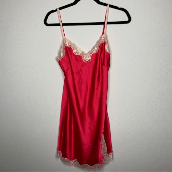 Victoria's Secret Other - Victoria's Secret Pink Slip